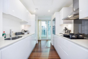 3 Bed Apartment In Canary Wharf, Weekly & Monthly OFFERS